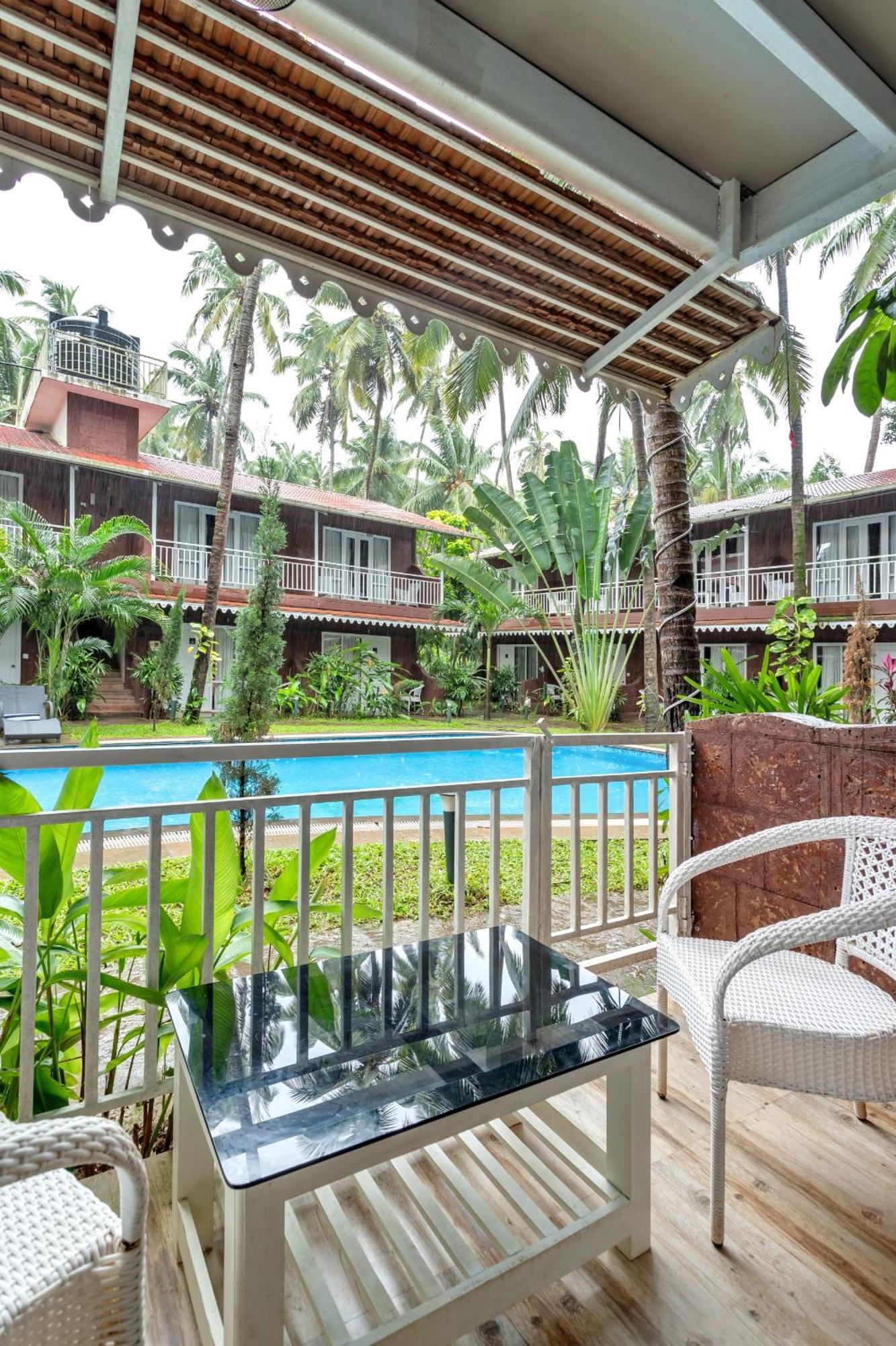 Skon Morjim Beach Resort By Orion Hotels Old Goa Exterior photo